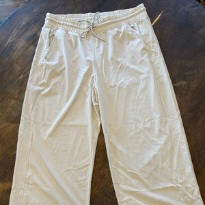 Athleta cropped wide leg pants, 16, feather